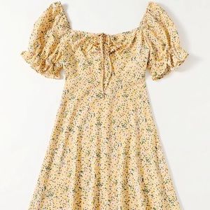 Yellow floral dress ruffle sleeves
